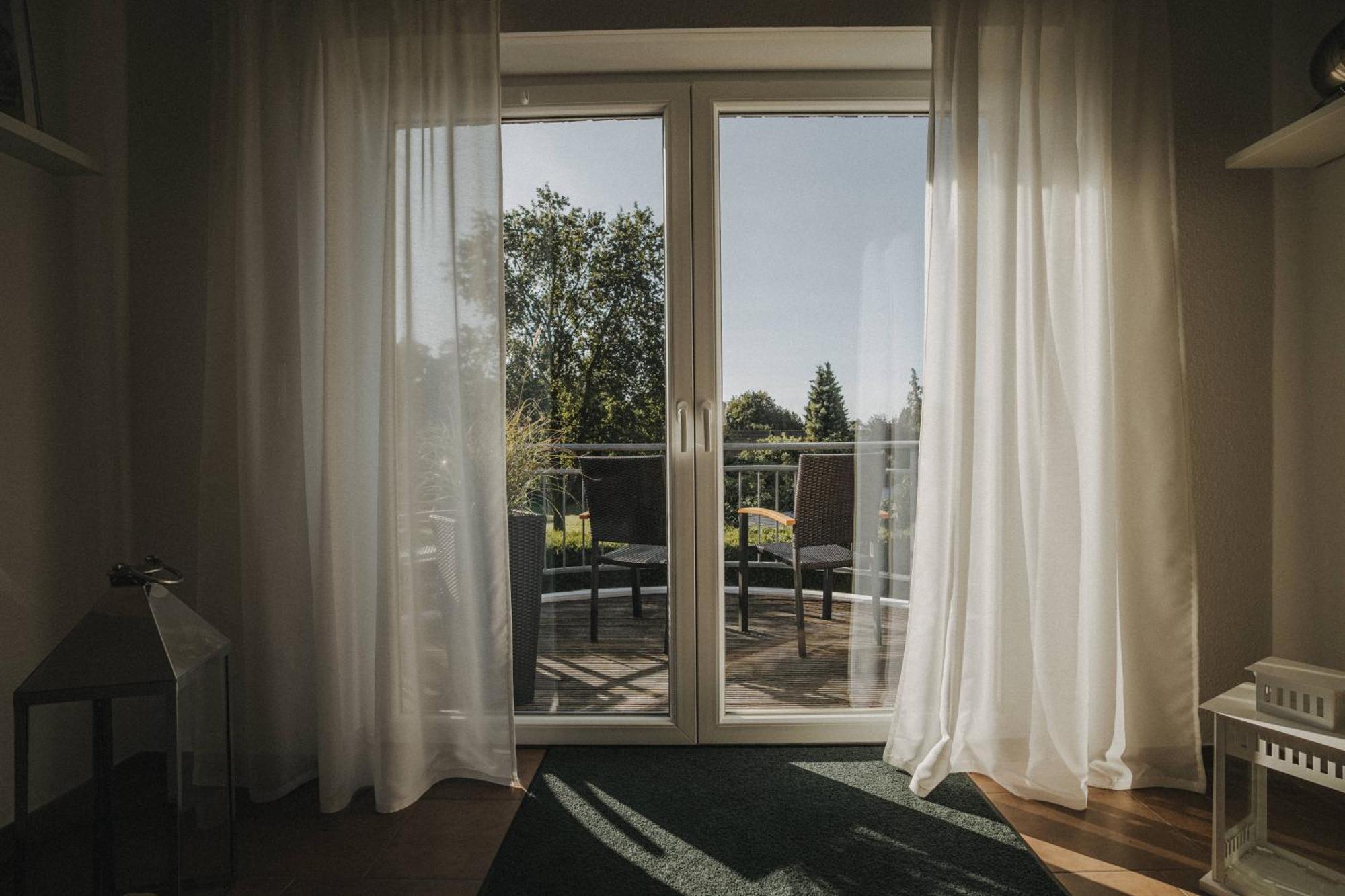Ferienwohnung Weidenblick Varel Exterior photo